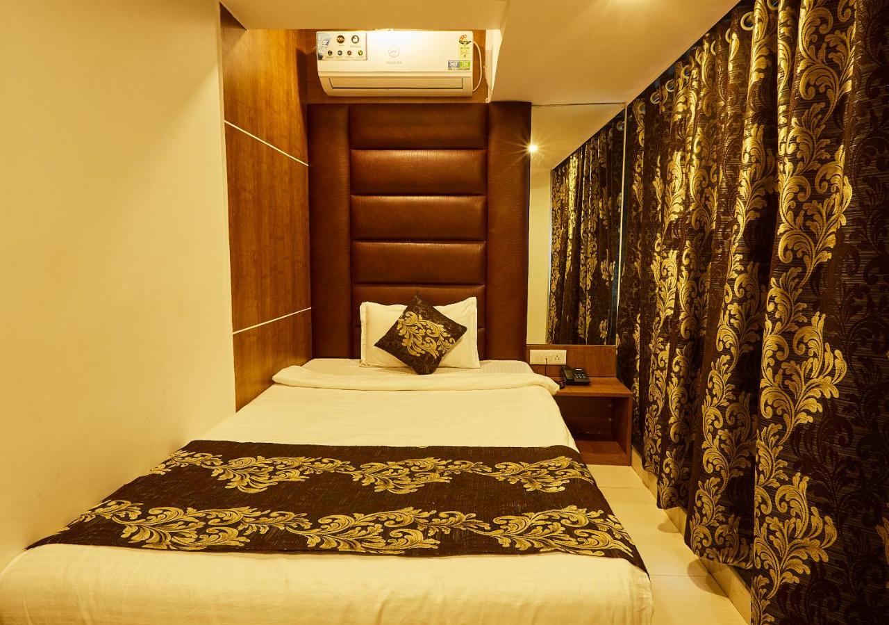 Hotel Alibaba Mumbai Exterior foto
